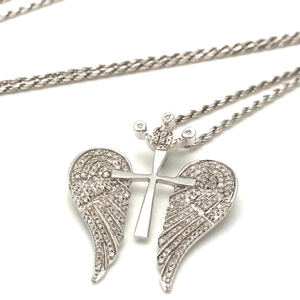 14kt White Gold .90cts Natural Pave Diamonds Cross/Wings/Crown Necklace 20”